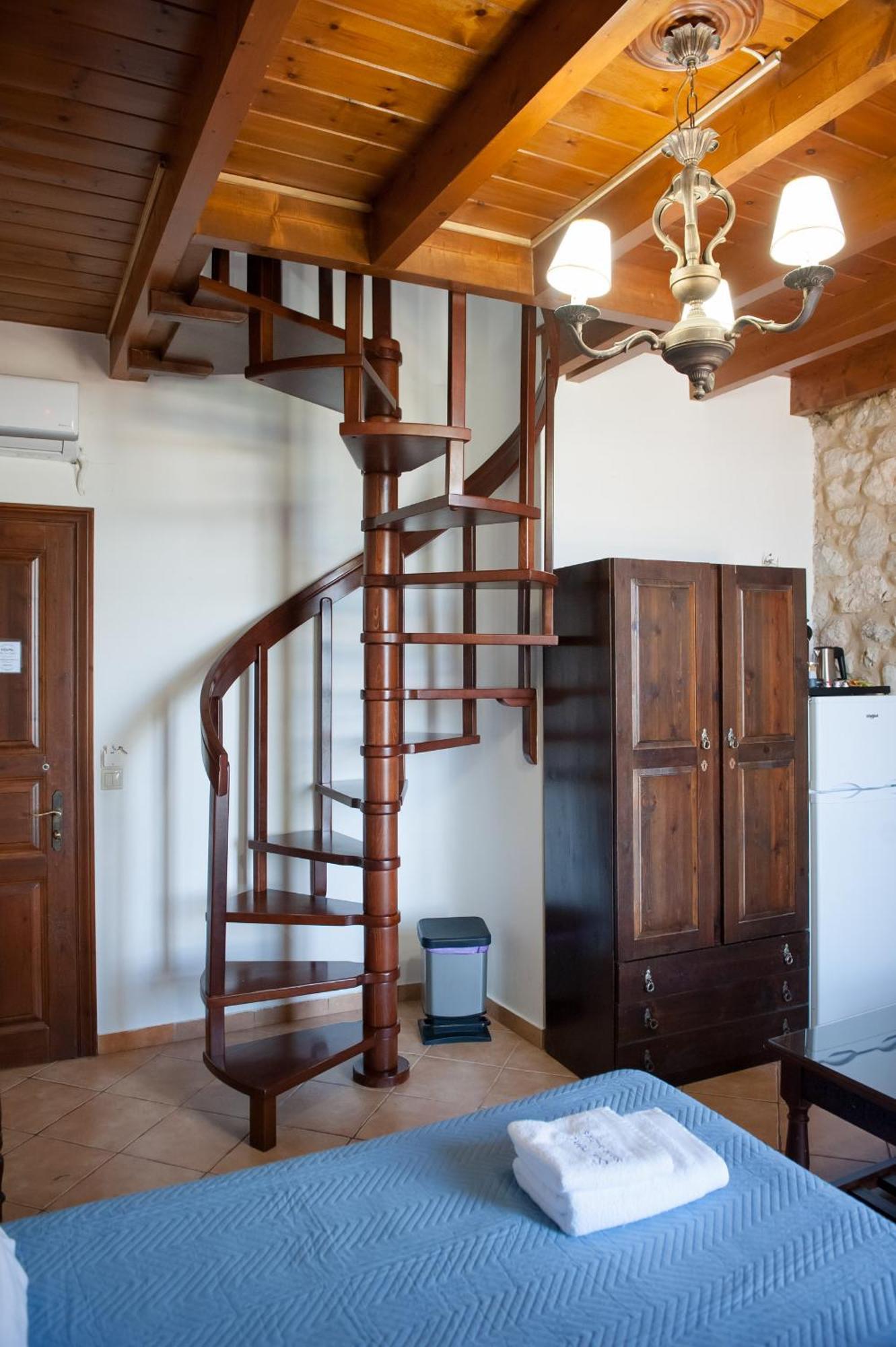 Seafront Stone Suites Vonitsa Exterior foto